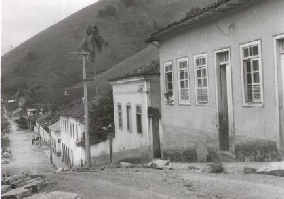 41 a Casas dos Avós Abílio e Zé Moreira.JPG (21534 bytes)